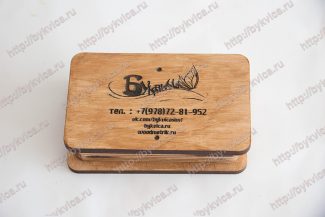 kor5-4 Корбка из дерева для флешки