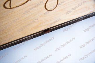 Коробка из дерева для свадебного альбома с кожаной вставкой для флешки