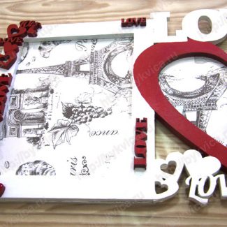 Рамка Love Is