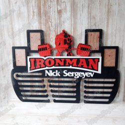 Медальница из дерева "IronMan"