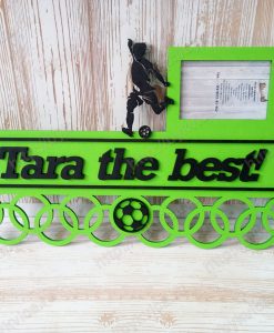 Медальница из дерева для футболиста-тов2